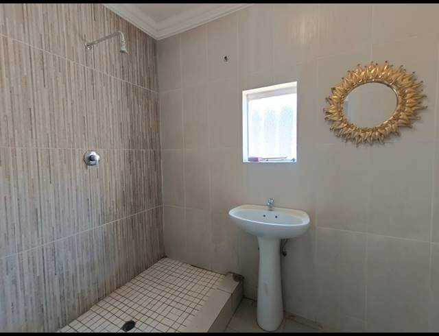3 BEDROOM HOUSE FOR SALE IN VANDERBIJLPARK SW 1